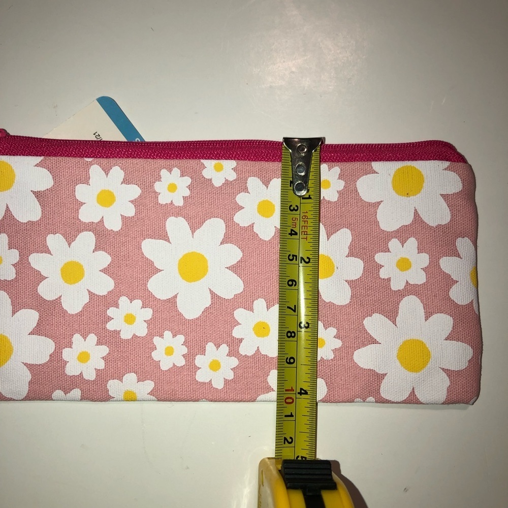 Pencil pouch Daisies Daisy graphic NWT - Picture 6 of 14